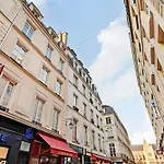 Pick A Flat\'S Apartements In Louvre-Rivoli - Rue Du Roule