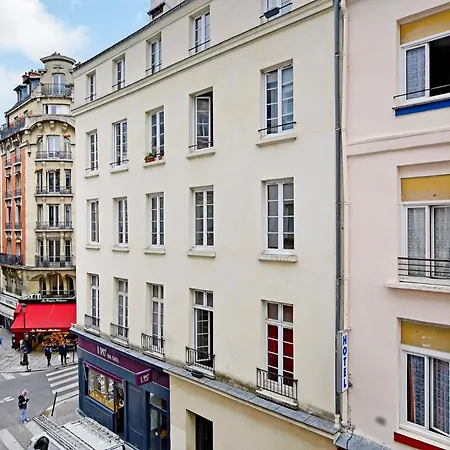 Pick A Flat's Apartements In Louvre-rivoli - Rue Du Roule *