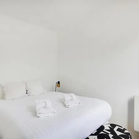 Pick A Flat's Apartements In Louvre-rivoli - Rue Du Roule * Parigi