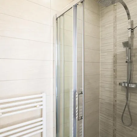 Pick A Flat's Apartements In Louvre-rivoli - Rue Du Roule * Parigi