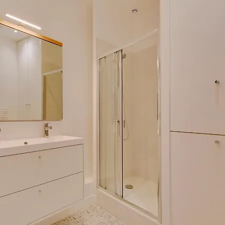 Pick A Flat's Apartements In Louvre-rivoli - Rue Du Roule * Parigi